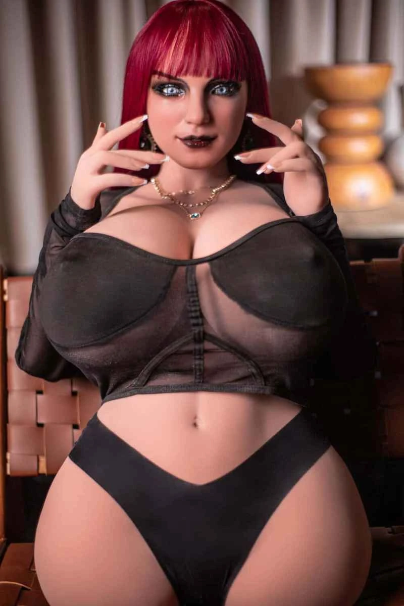 Comprehensive Review of the 91cm/2ft12 I-cup Silicone Head Sex Doll Torso - Maggie by Climax Doll