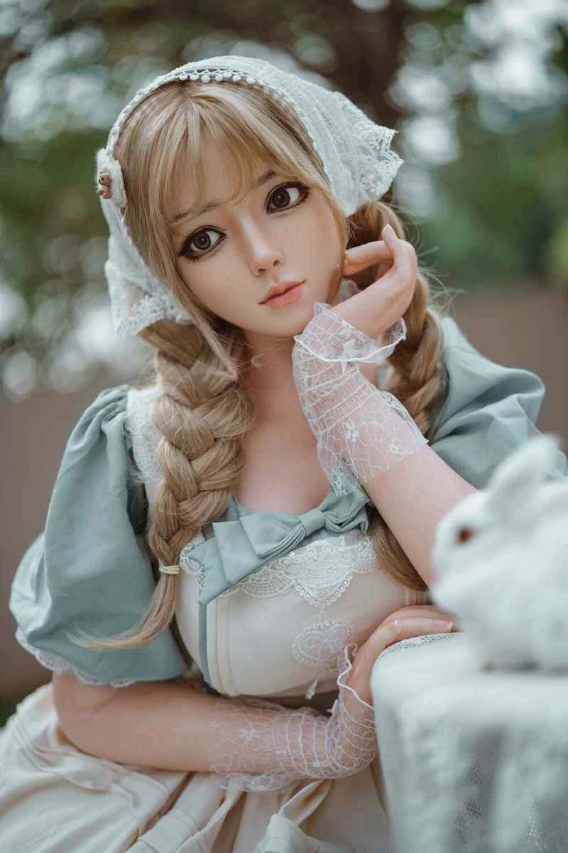 164cm/5ft5 D-cup Silicone Sex Doll – Linla