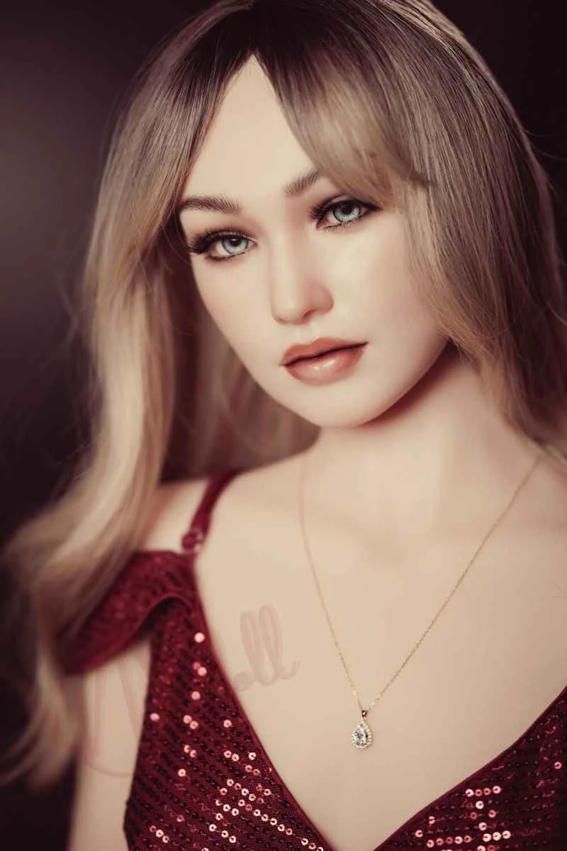 XNX Sino 160cm/5ft3 B-cup Silicone Sex Doll Review - Lesley Hugh by Sino Doll