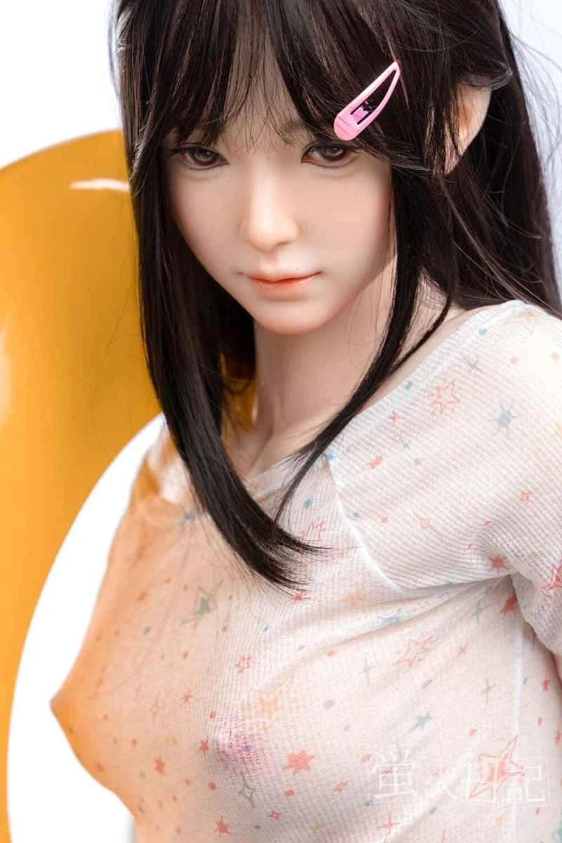 161cm/5ft4 B-cup Silicone Sex Doll Review - Xiao Lisen by Firefly Diary