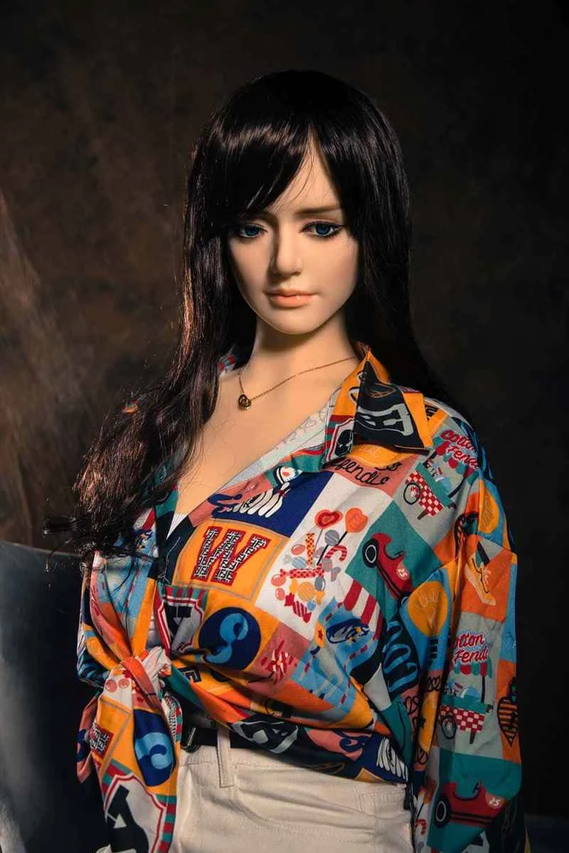 170cm/5ft7 D-cup TPE Sex Doll Beverly by Qita Doll: A Comprehensive Review