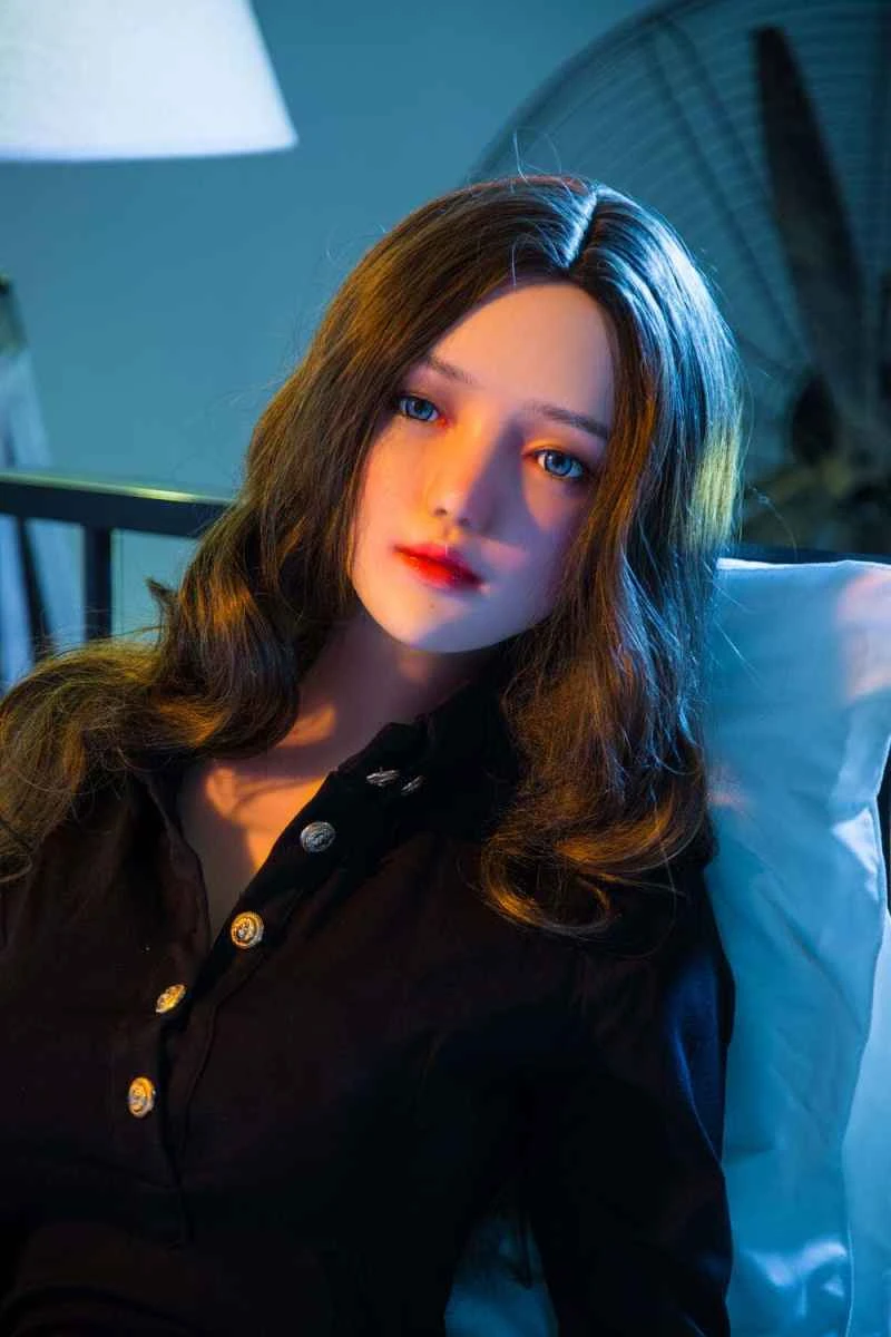 170cm/5ft7 H-cup Silicone Head Sex Doll Review - Shishi by Qita Doll