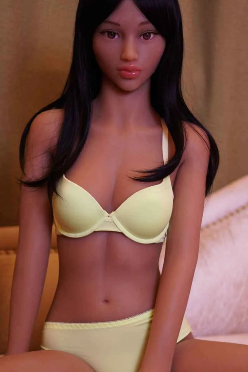 165cm/5ft5 D-cup TPE Sex Doll Gilly by Doll4ever: A Comprehensive Review