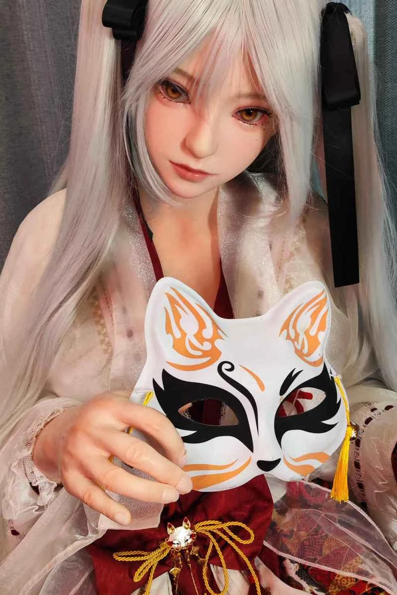 151cm/4ft11 A-cup Silicone Sex Doll Review - Nanako by Firefly Diary