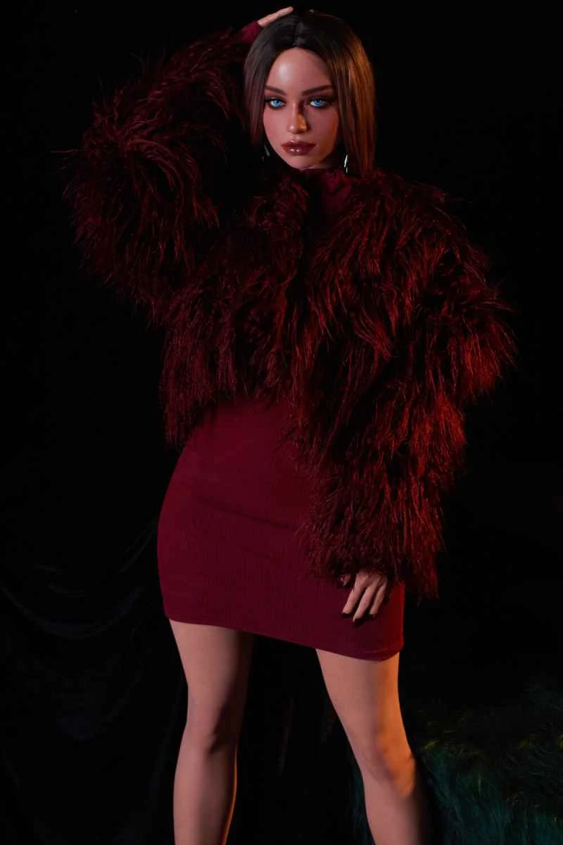 163cm/5ft4 G-cup Silicone Sex Doll Harriet by Climax Doll: A Comprehensive Review