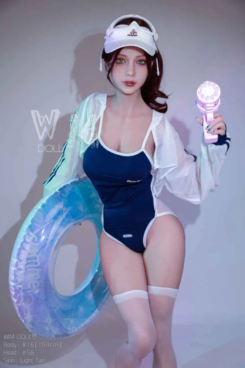 Emma Dutt: A Comprehensive Review of the 164cm/5ft5 D-cup TPE Sex Doll by WM Dolls