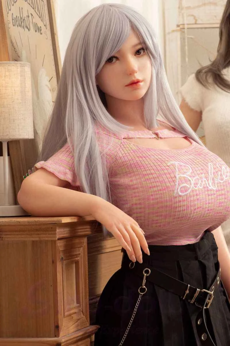 GD Sino 155cm/5ft1 L-cup Silicone Sex Doll Review - Linyin by Sino Doll