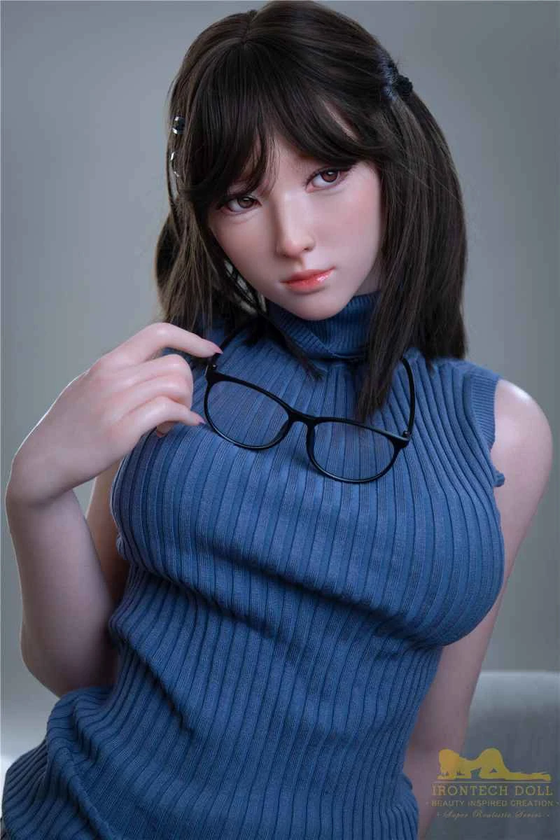 166cm/5ft5 D-cup Silicone Sex Doll Miyuki by Irontech Doll: A Comprehensive Review
