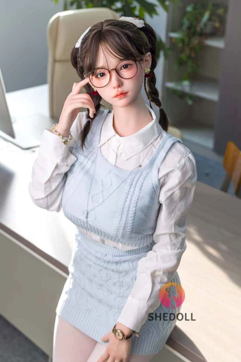 165cm/5ft5 E-cup Silicone Head Sex Doll Review: Exploring the Chuyue Model by SHEDOLL