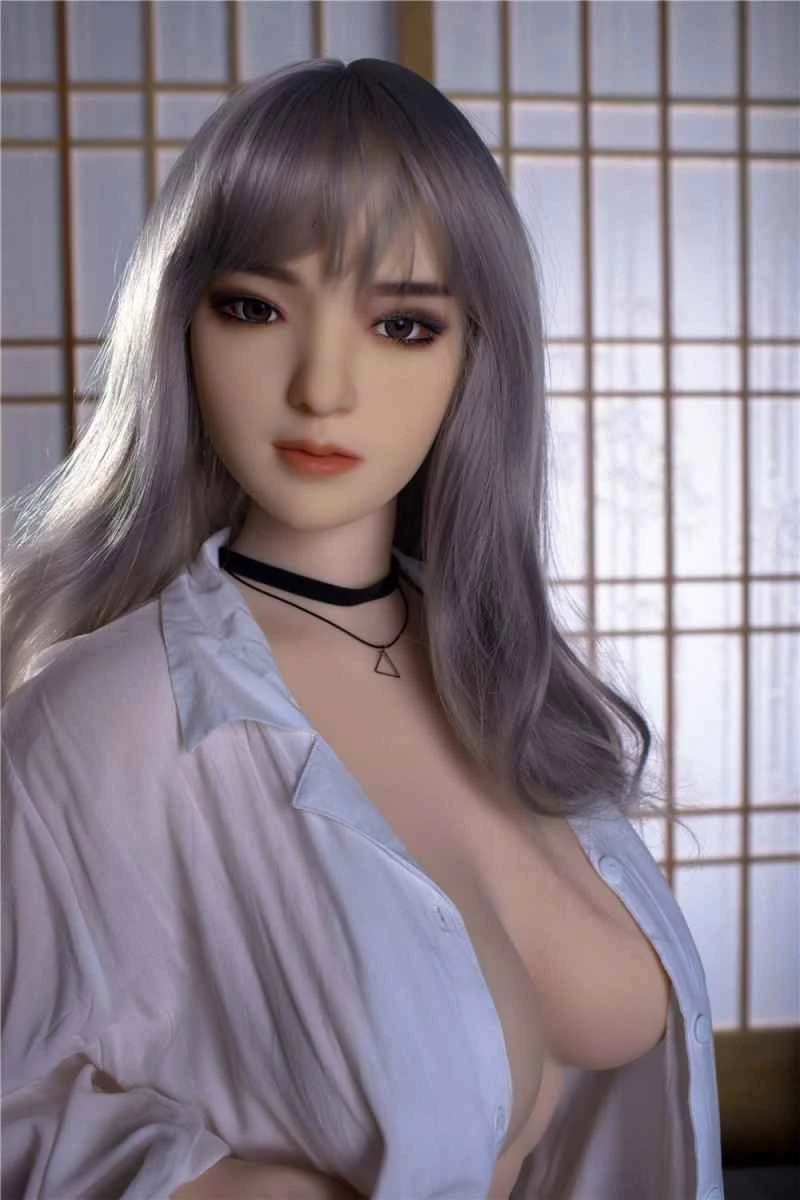 168cm/5ft6 G-cup TPE Sex Doll Review: Suraya by Qita Doll