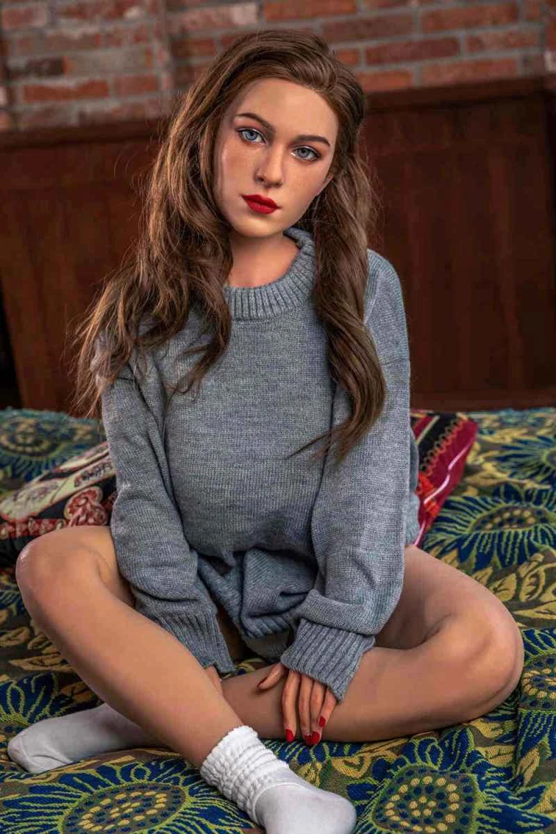 148cm/4ft10 J-cup Silicone Head Sex Doll - Honey Review: A Comprehensive Look at Starpery Doll's Latest Creation