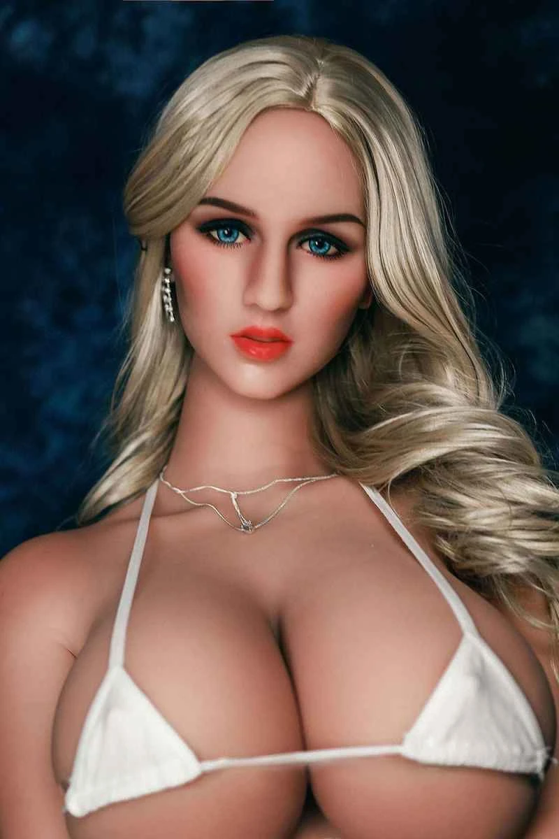 156cm/5ft1 M-cup TPE Sex Doll Review: Breenda by WM Dolls