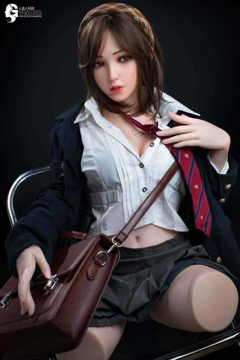 Comprehensive Review of the 96cm/3ft2 F-cup Torso Silicone Sex Doll - Elina by Gynoid Doll