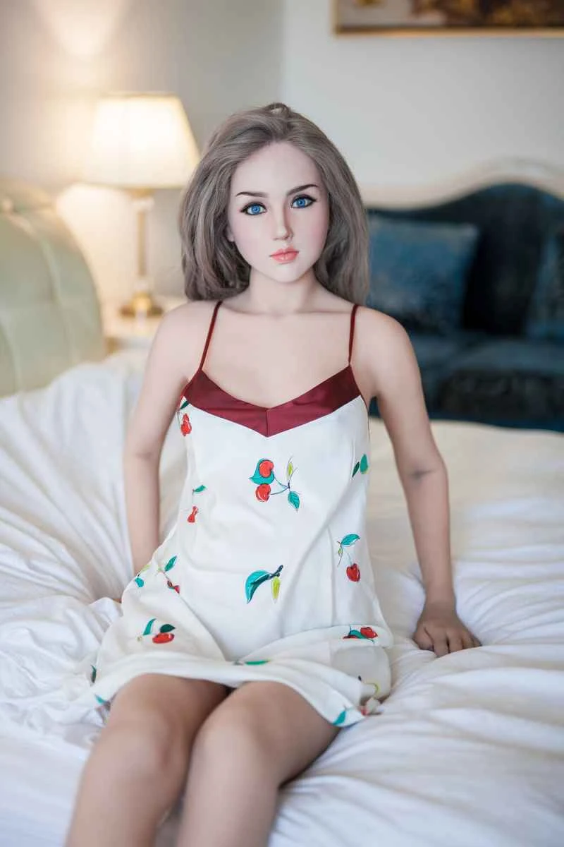 Kama Ellis: A Comprehensive Review of the 168cm/5ft6 C-cup Silicone Head Sex Doll by XY Doll