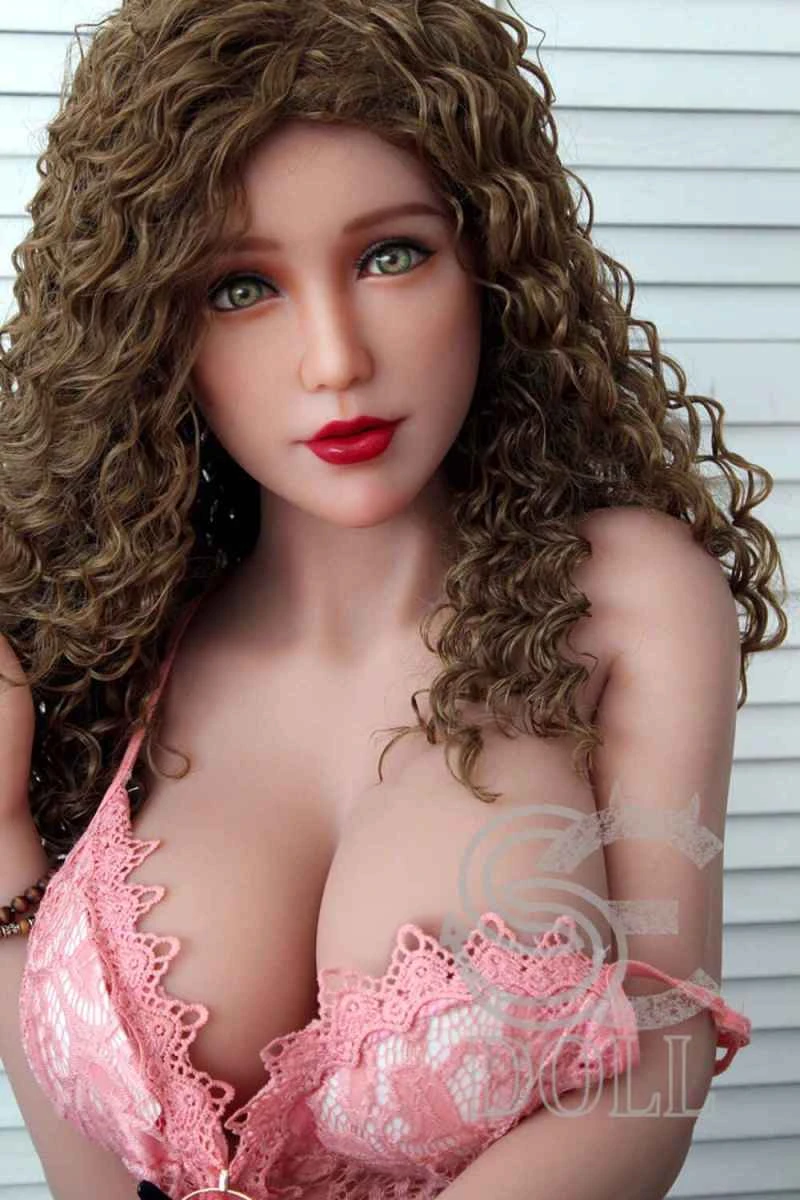 161cm/5ft3 F-cup TPE Sex Doll Review: Nina Pound by SEDOLL - Now In Stock