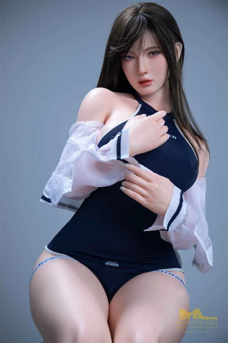 164cm/5ft5 F-cup Silicone Sex Doll Miya Review - Irontech Doll
