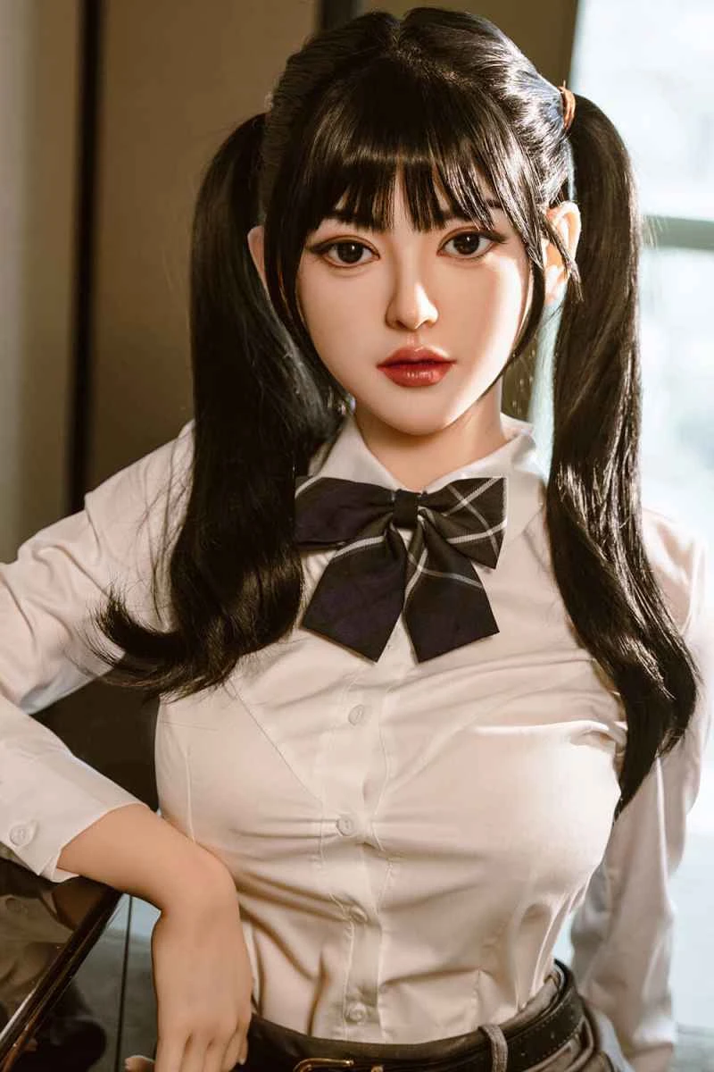 160cm/5ft3 C-cup Silicone Head Sex Doll - Kitty Yale Review: Exploring the SY Doll Experience