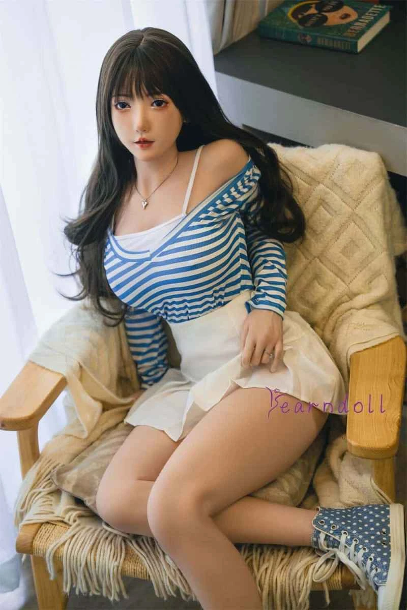 163cm/5ft4 E-cup Silicone Sex Doll - Sakura: Real Skin Texture Version by YearnDoll - A Comprehensive Review