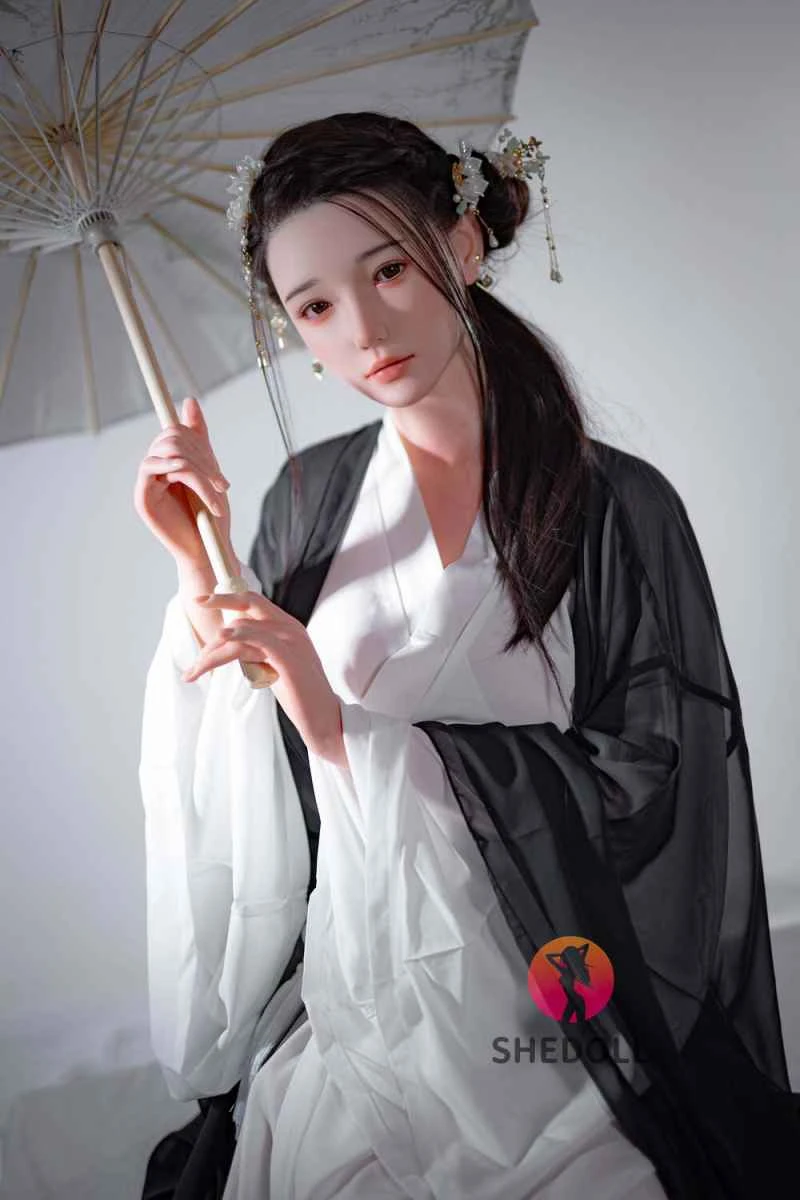 Comprehensive Review of the 165cm/5ft5 E-cup Silicone Head Sex Doll - Achu by SHEDOLL