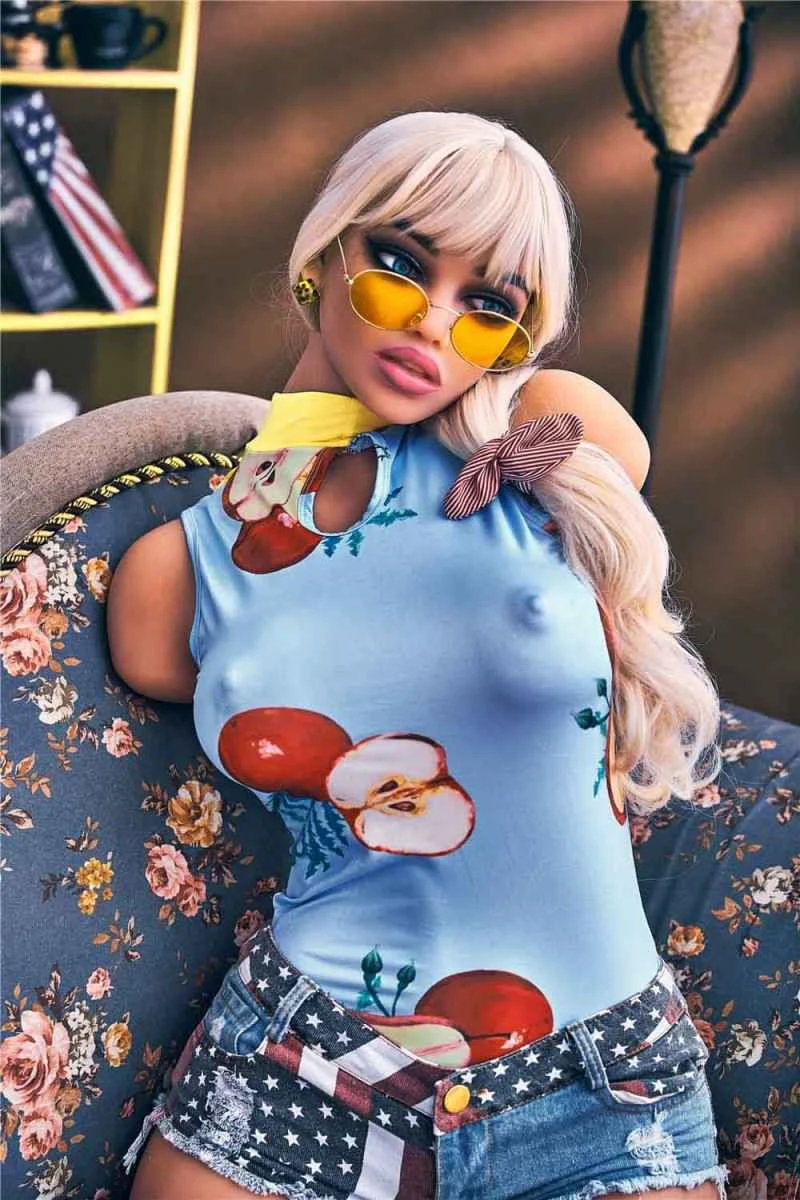 Irontech Doll's Janeson: A Comprehensive Review of the 90cm/2ft11 G-cup Torso TPE Sex Doll