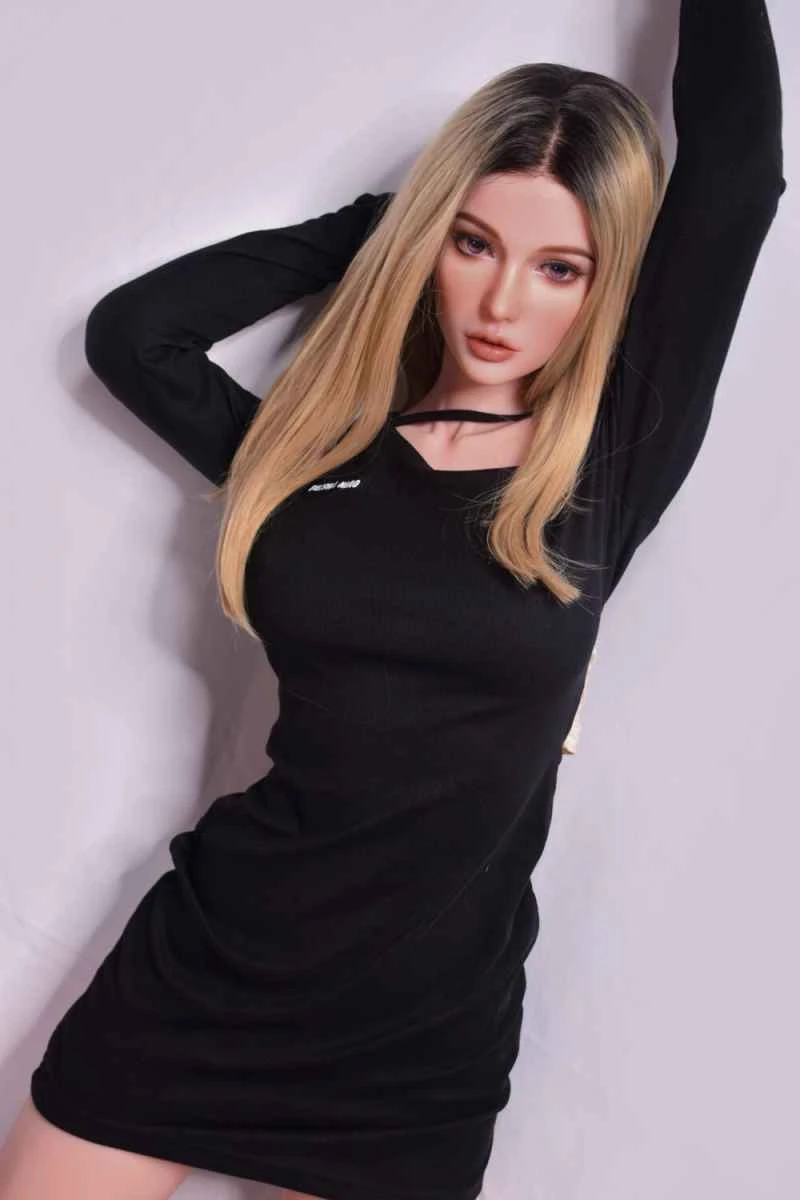 165cm/5ft5 Silicone Sex Doll Ivanka Ricci by Elsababe Doll: A Comprehensive Review