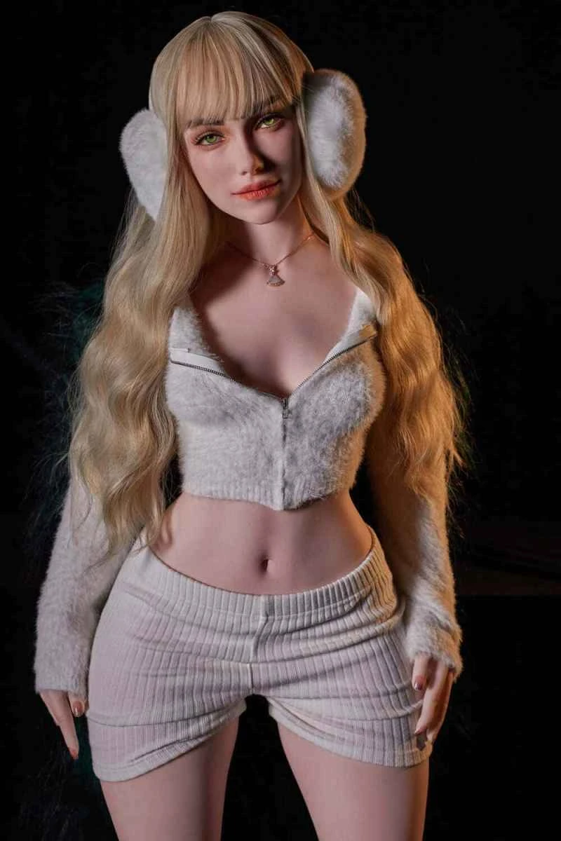 160cm/5ft3 B-cup Silicone Sex Doll Imani by Climax Doll: A Comprehensive Review
