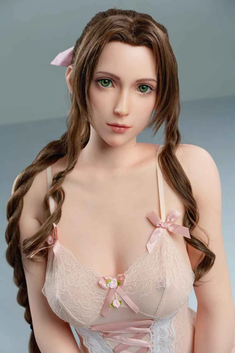 168cm/5ft6 E-cup Silicone Sex Doll Review - Ingrid Giles by GameLady Doll
