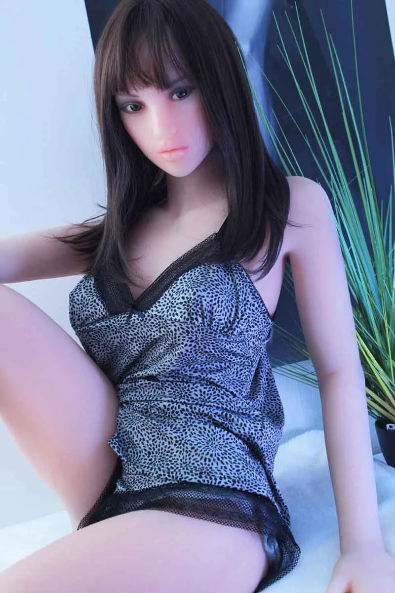 155cm/5ft1 G-cup TPE Sex Doll Celia by Doll4ever: A Comprehensive Review