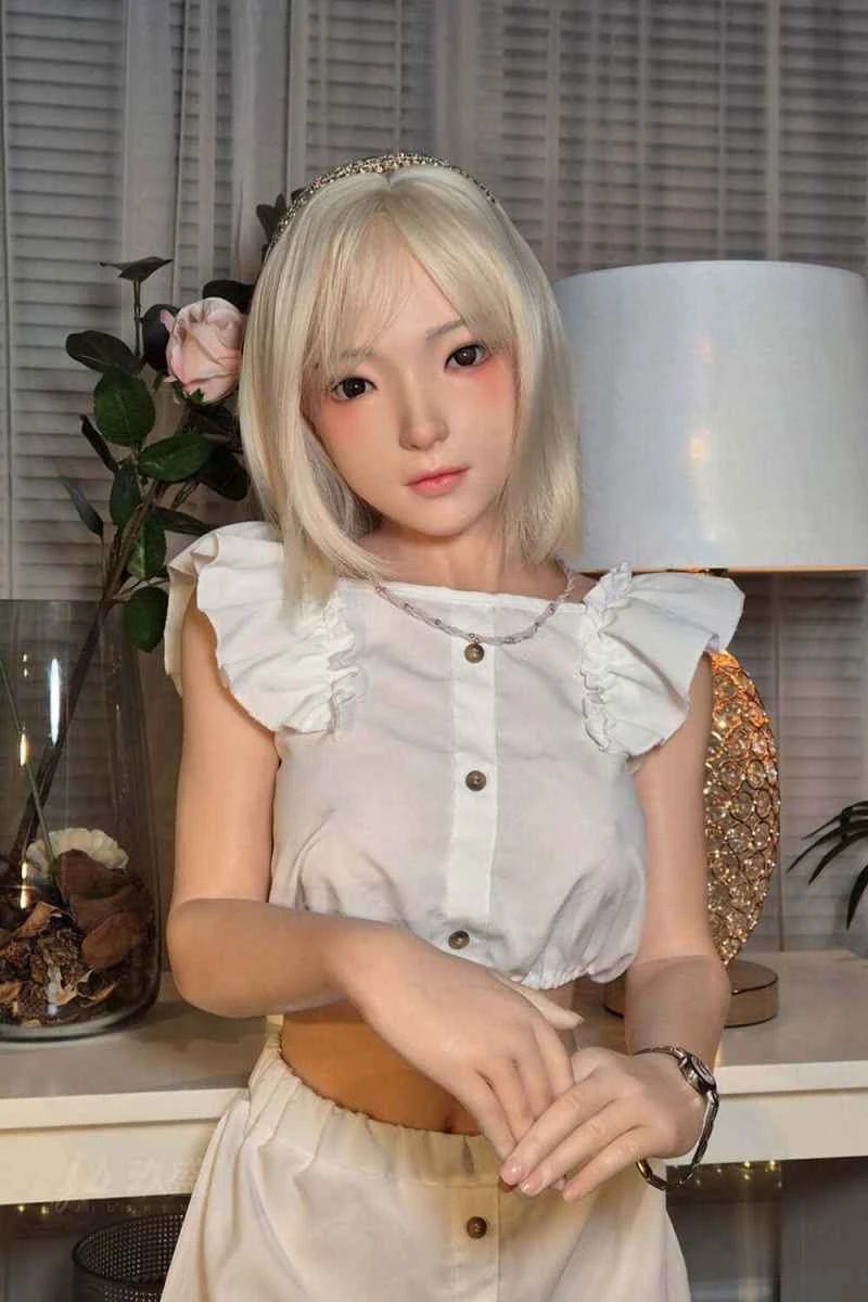 148cm/4ft10 B-cup Silicone Sex Doll Sora Review - Jiusheng Doll